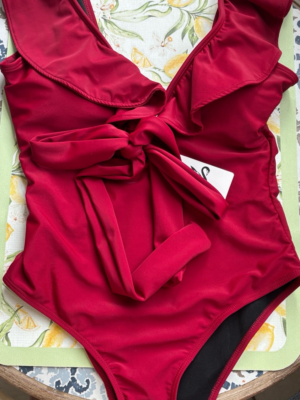 Four Bathing suit and one Bikini Top - Picture 8 of 14